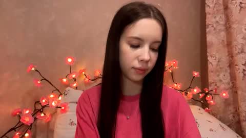 Milou online show from 11-22-25, 02:49