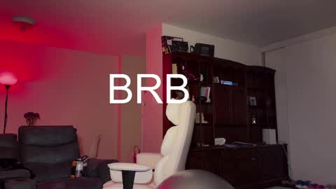 Snapshot of amyjj chatting on 02-11-25, 07:23 Amy online show from 02-11-25, 07:23