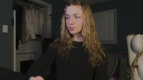 Snapshot of amyjj chatting on 10-26-25, 02:39 Amy online show from 10-26-25, 02:39