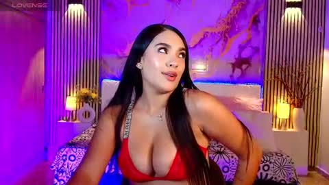 Snapshot of amyjohnsonn chatting on 07-18-26, 05:44 amyjohnsonn online show from 07-18-26, 05:44