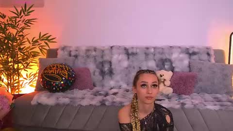 Snapshot of amykentt chatting on 05-14-26, 04:14 amykentt online show from 05-14-26, 04:14