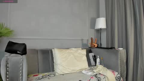 Snapshot of amykord chatting on 02-26-25, 11:09 Amykord online show from 02-26-25, 11:09