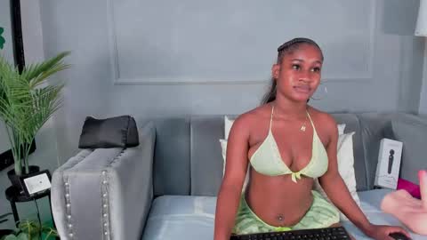 Snapshot of amykord chatting on 03-10-25, 11:42 Amykord online show from 03-10-25, 11:42