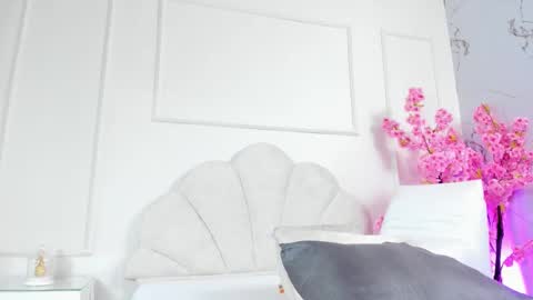 Snapshot of amykord chatting on 09-20-25, 12:17 Amykord online show from 09-20-25, 12:17