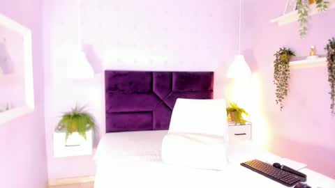 Snapshot of amykord chatting on 10-07-25, 11:51 Amykord online show from 10-07-25, 11:51