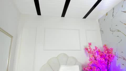 Snapshot of amykord chatting on 10-15-25, 11:32 Amykord online show from 10-15-25, 11:32