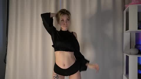 amylanee online show from 01-18-26, 08:51