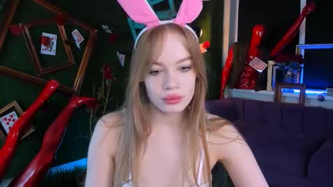 Snapshot of amynox chatting on 03-01-26, 09:11 Amy online show from 03-01-26, 09:11