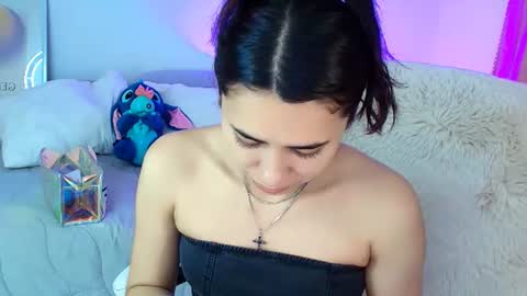 Amy ... Nice to meet u   thumb up me please its important online show from 06-26-26, 02:27