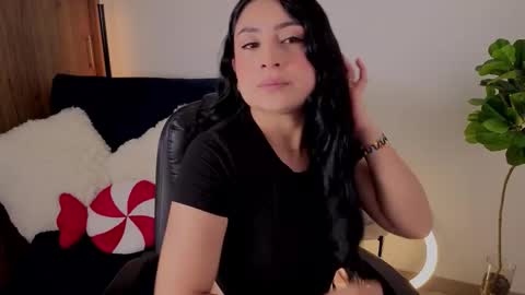 Aleja  online show from 12-16-25, 12:10