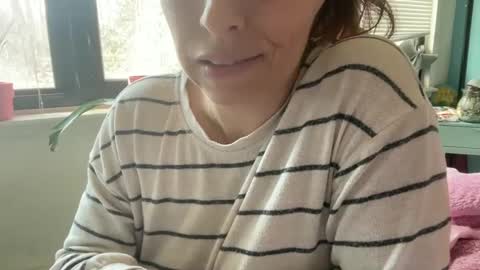 Snapshot of amysmilez chatting on 02-24-25, 03:42 Amy Smilez online show from 02-24-25, 03:42