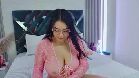 amytorres_ online show from 05-21-26, 03:41