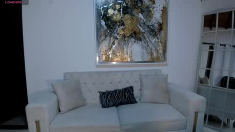 AMY WALKER online show from 02-10-25, 10:09