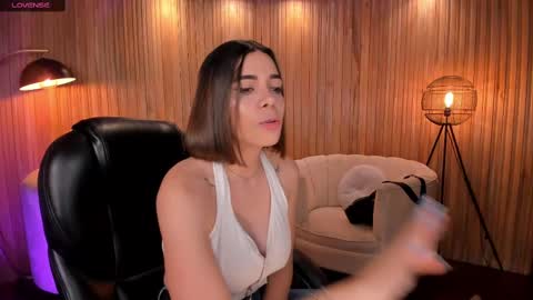 AMY WALKER online show from 02-26-25, 10:15