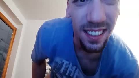 Snapshot of amyyrlikesdeep chatting on 02-05-25, 01:37 amyyrlikesdeep online show from 02-05-25, 01:37