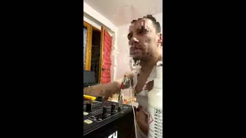 Snapshot of amyyrlikesdeep chatting on 09-24-25, 10:46 amyyrlikesdeep online show from 09-24-25, 10:46