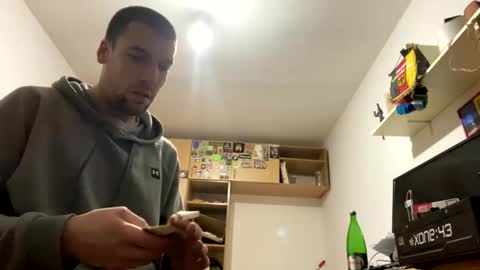 Snapshot of amyyrlikesdeep chatting on 11-03-25, 03:46 amyyrlikesdeep online show from 11-03-25, 03:46