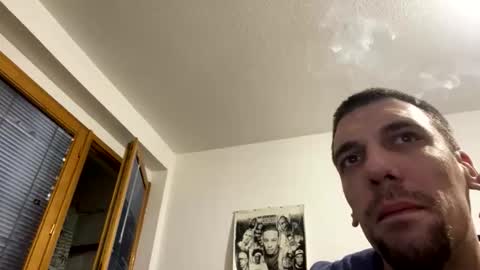 Snapshot of amyyrlikesdeep chatting on 11-10-25, 08:30 amyyrlikesdeep online show from 11-10-25, 08:30