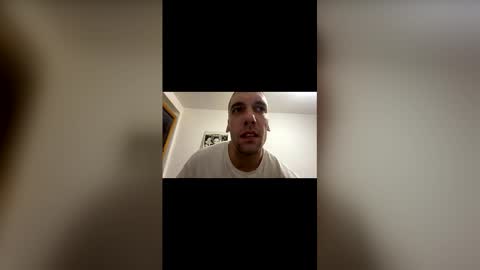 Snapshot of amyyrlikesdeep chatting on 11-26-25, 02:45 amyyrlikesdeep online show from 11-26-25, 02:45