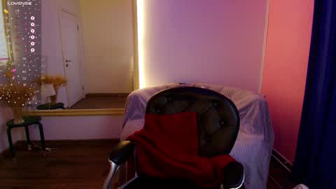 Angie online show from 02-07-25, 03:01