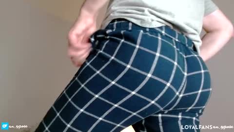 an expos online show from 01-26-25, 03:38