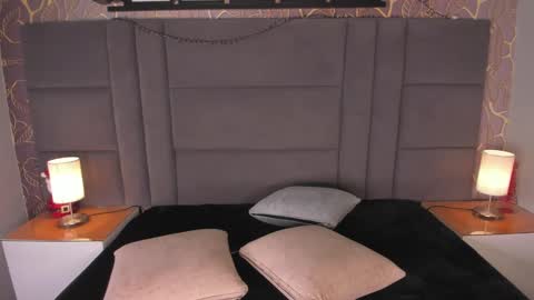 Snapshot of ana_beckett chatting on 01-18-25, 11:43 Ana online show from 01-18-25, 11:43