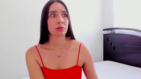 Snapshot of ana_castilo chatting on 01-30-25, 02:58 Ana  IG an castillo 1 online show from 01-30-25, 02:58