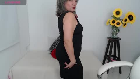  Ana  online show from 10-17-25, 11:51