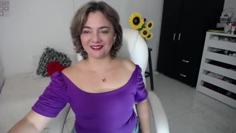 Snapshot of ana_hotmilfx chatting on 03-12-25, 12:42 ANA online show from 03-12-25, 12:42