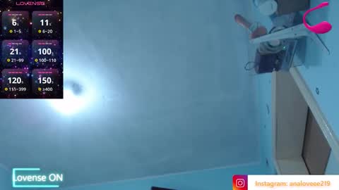Snapshot of ana_loveee chatting on 10-04-25, 06:28 Ana lopez - Cameltoe girl online show from 10-04-25, 06:28