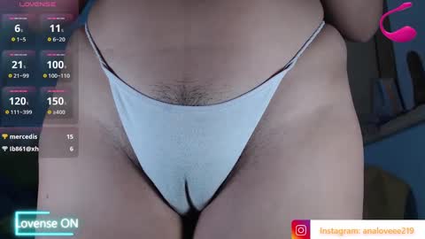 Snapshot of ana_loveee chatting on 10-10-25, 08:08 Ana lopez - Cameltoe girl online show from 10-10-25, 08:08
