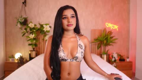 Ana  online show from 10-15-25, 06:30