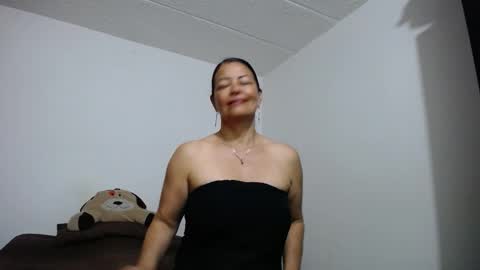 Ana online show from 10-12-25, 09:36