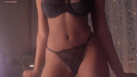 Snapshot of ana_peachy_ chatting on 11-18-25, 10:14 My name is Ana. Im 22 years old not 50. Really MY BIO IS MY ONLYFANSLike and subscribe3 online show from 11-18-25, 10:14