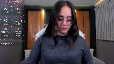 Snapshot of ana_taylor2 chatting on 02-13-25, 08:45 Ana online show from 02-13-25, 08:45