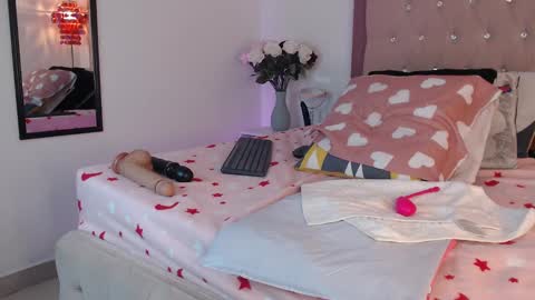 Ana Moon  online show from 02-26-25, 08:37