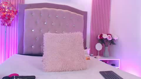 Ana Moon  online show from 02-14-26, 04:20