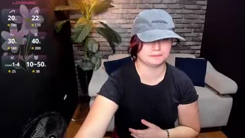 Snapshot of anaa_rosee chatting on 06-20-26, 12:52 Ana online show from 06-20-26, 12:52