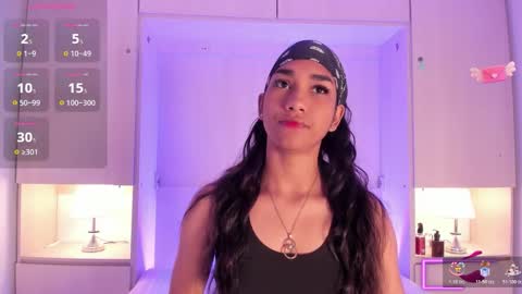 anaacollins_ online show from 11-03-25, 11:33