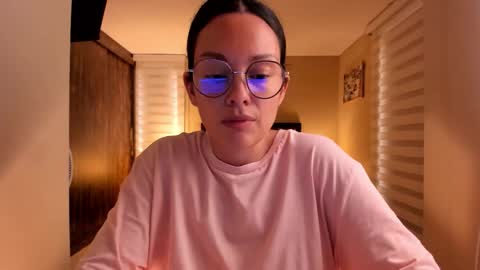 Anabel online show from 12-13-25, 08:04