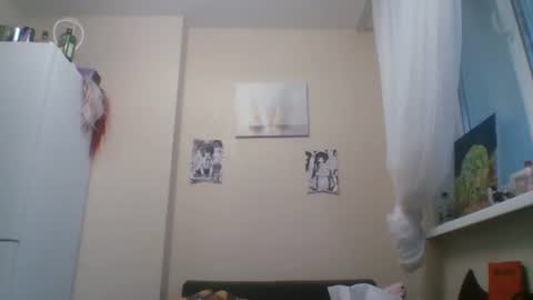 Snapshot of anabelbrando chatting on 06-27-26, 03:17 Malvina online show from 06-27-26, 03:17