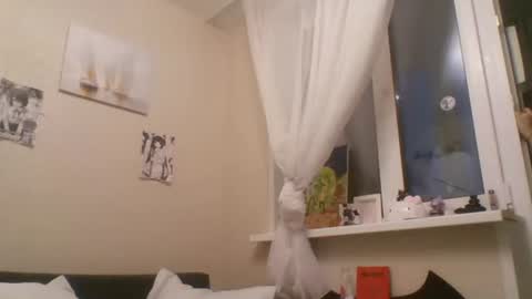Snapshot of anabelbrando chatting on 07-28-26, 04:39 Malvina online show from 07-28-26, 04:39