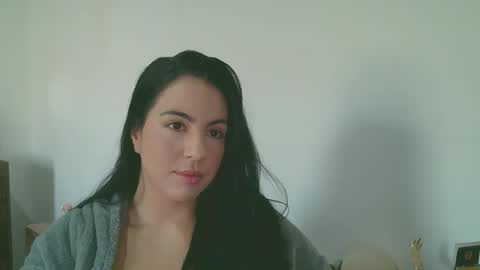 Snapshot of anabelenogueira1 chatting on 05-14-26, 12:01 anabelenogueira1 online show from 05-14-26, 12:01
