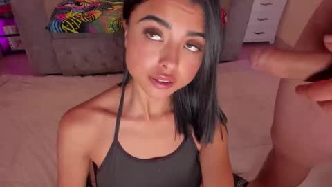 Snapshot of anabella__stone chatting on 11-13-25, 05:45 Ana and Nixon online show from 11-13-25, 05:45