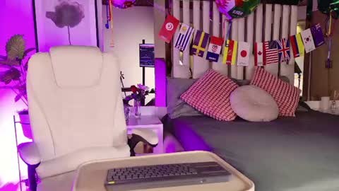 Anabella  online show from 06-24-26, 11:42