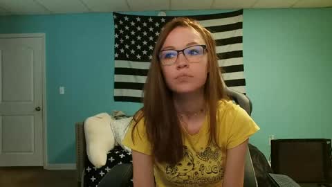 Snapshot of anabelleleigh chatting on 05-16-26, 11:25 Anabelleleigh online show from 05-16-26, 11:25
