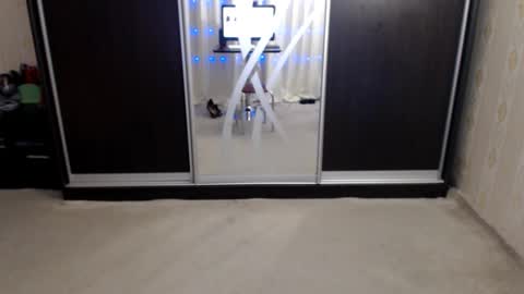 Snapshot of anabelsweet chatting on 01-19-25, 05:05 Milana online show from 01-19-25, 05:05