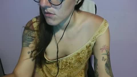 anabelucci_ online show from 05-21-26, 03:46