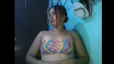 Snapshot of anacarada chatting on 06-18-26, 02:43 anacarada online show from 06-18-26, 02:43