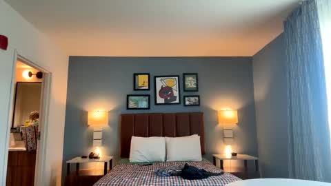 Anador online show from 04-16-26, 04:41